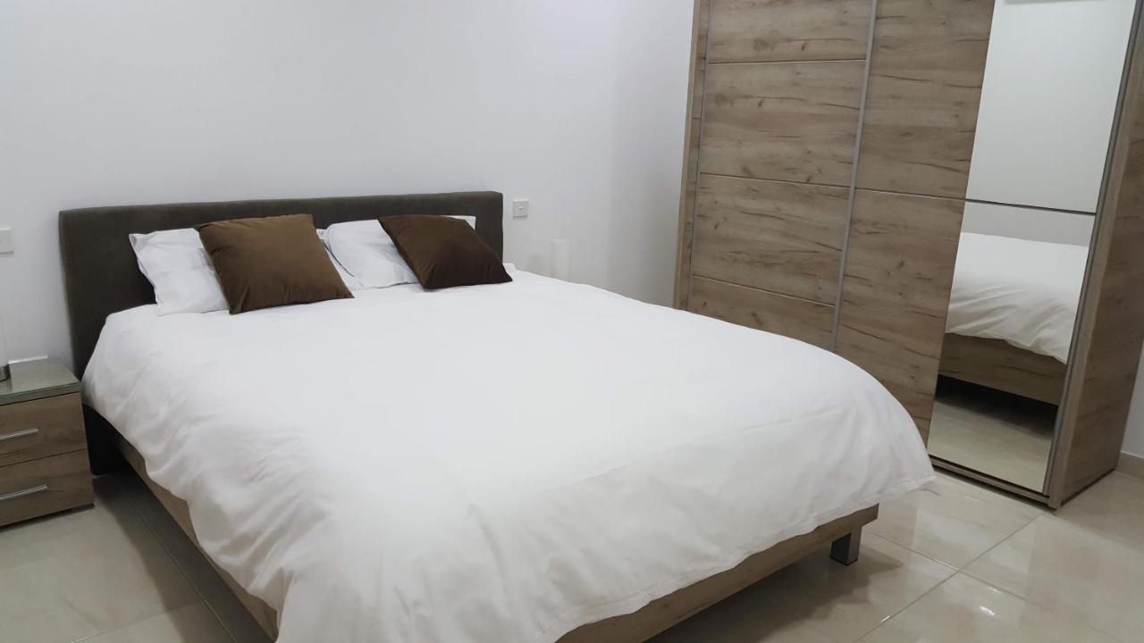 The Pines Apartment Marsaskala Exterior photo